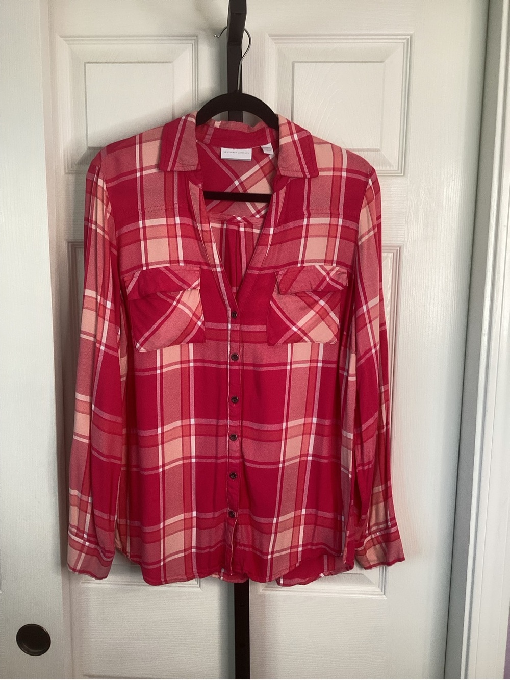 Hot Pink Plaid Button-Down Shirt, size Medium